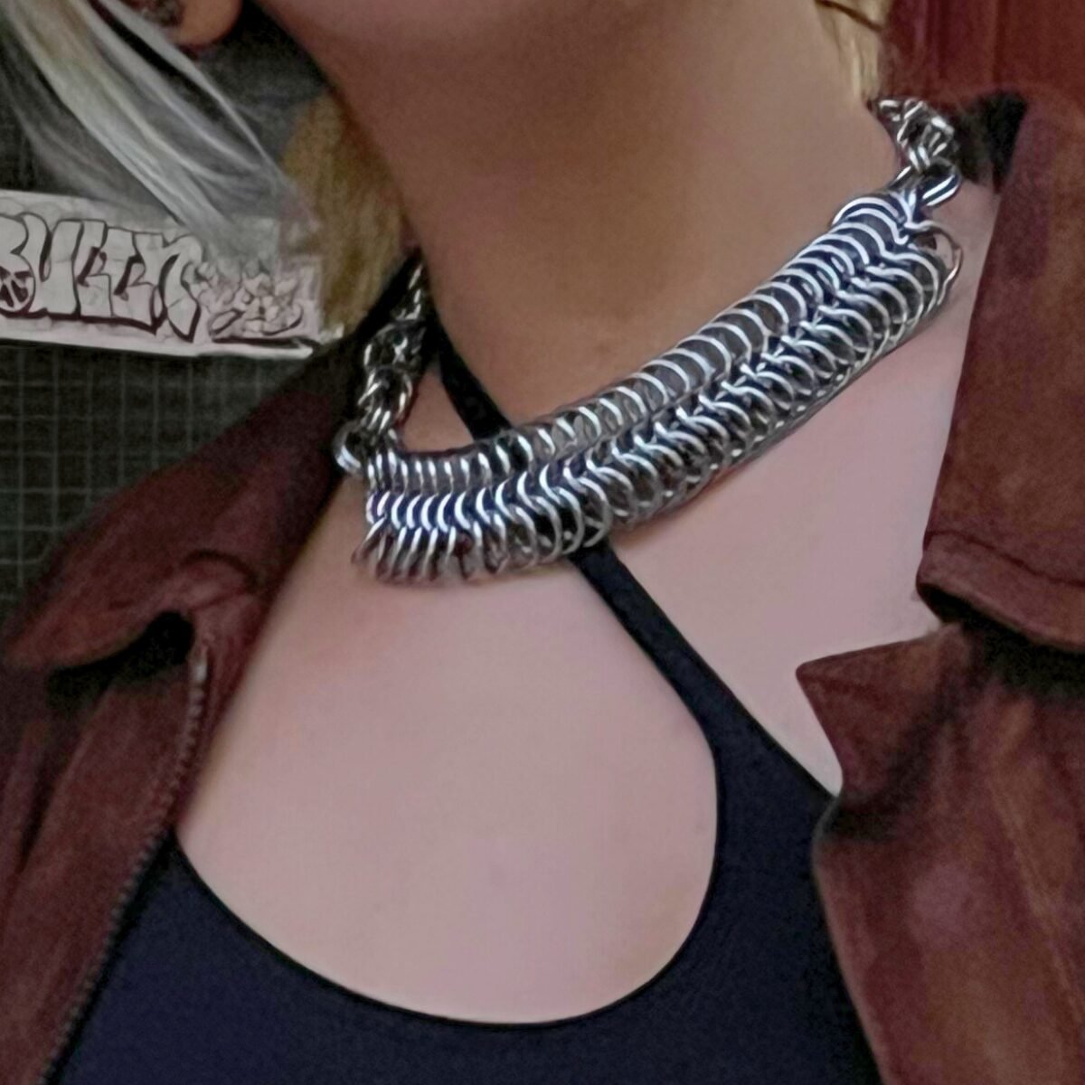 Tension chainmaille necklace image 2
