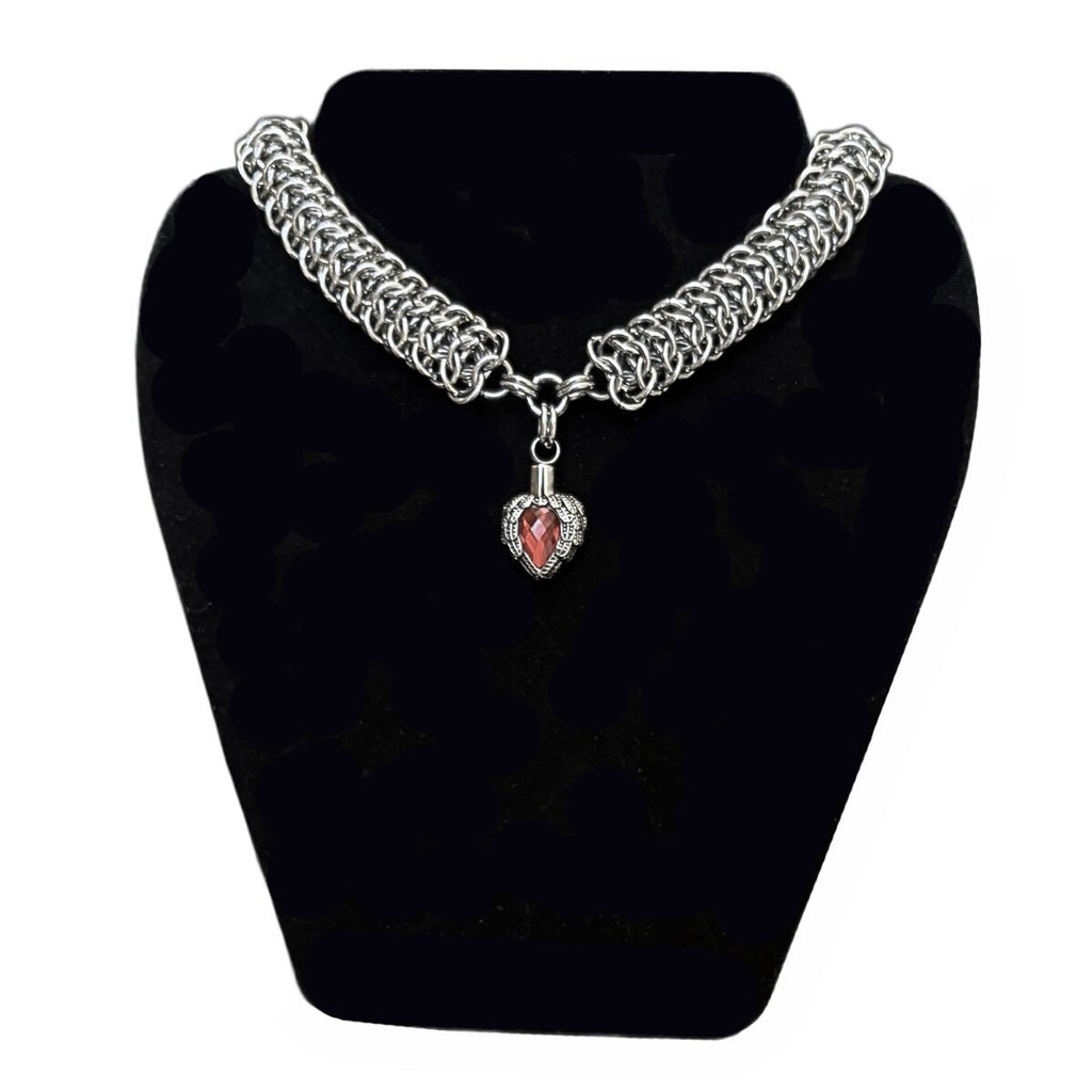 Honeymoon chainmaille necklace image 1