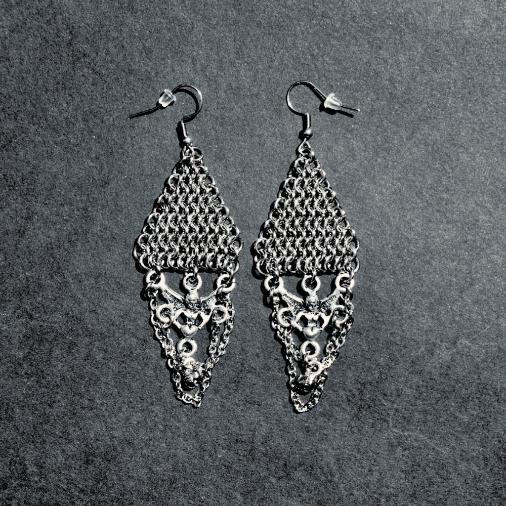 Salvia chainmaille earrings image 2