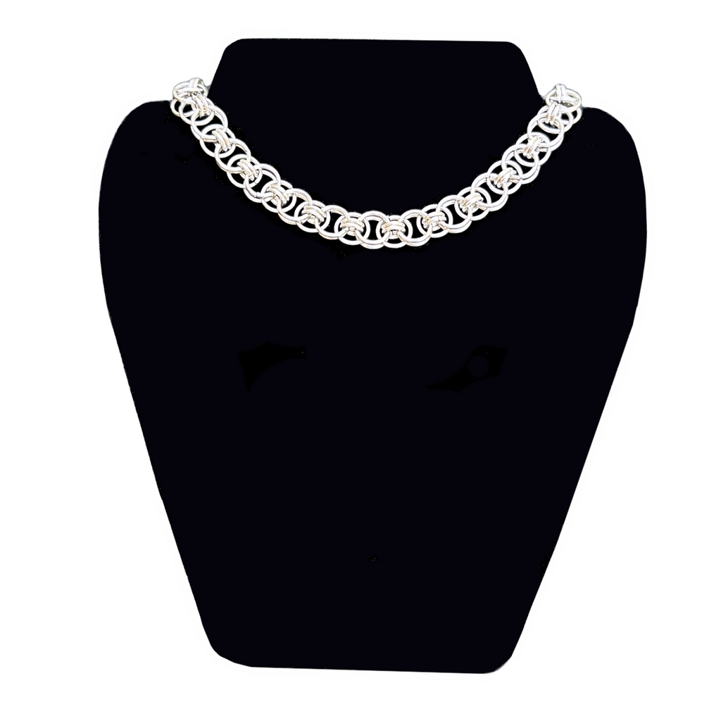 Gizeh chainmaille necklace image