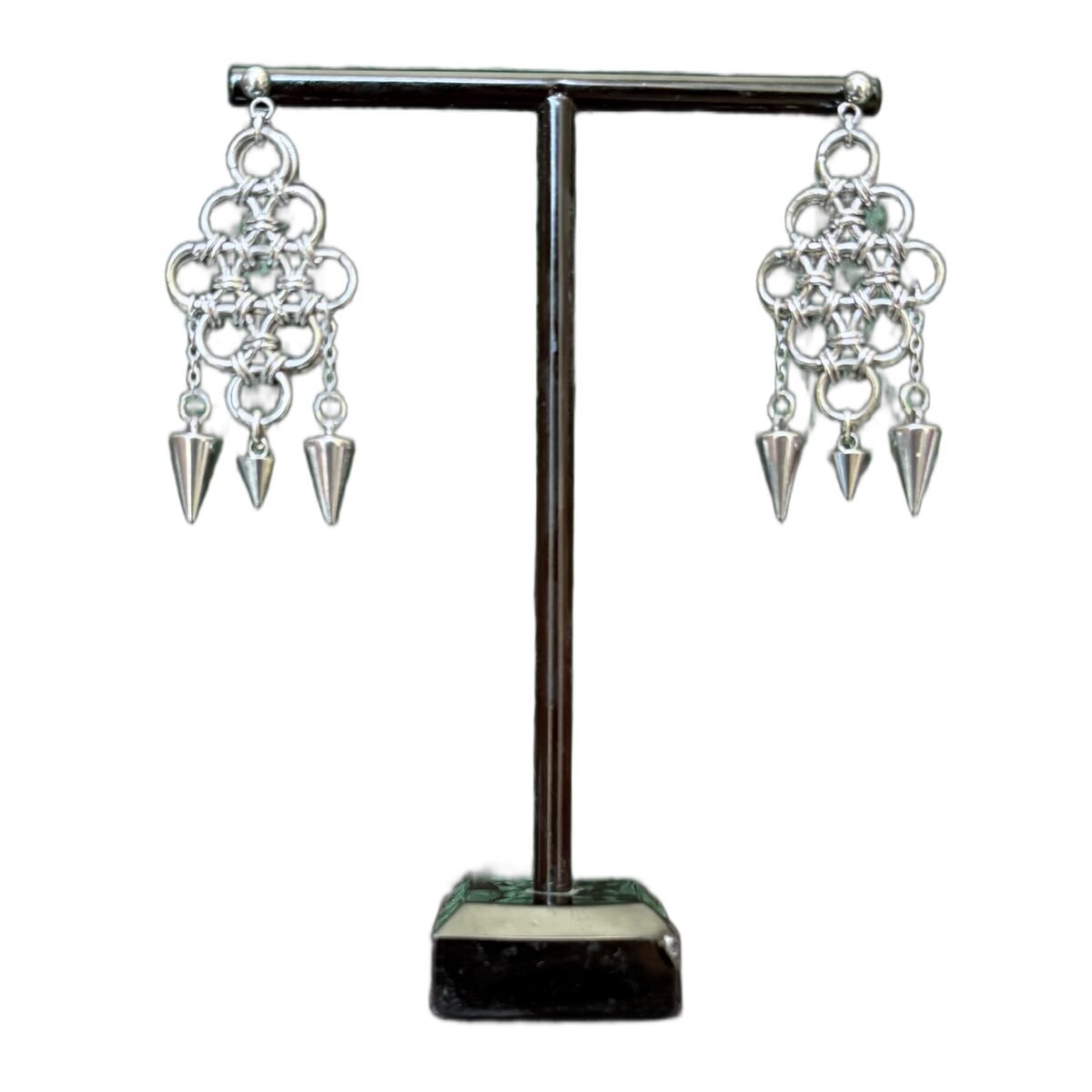 Graupel chainmaille earrings image 0