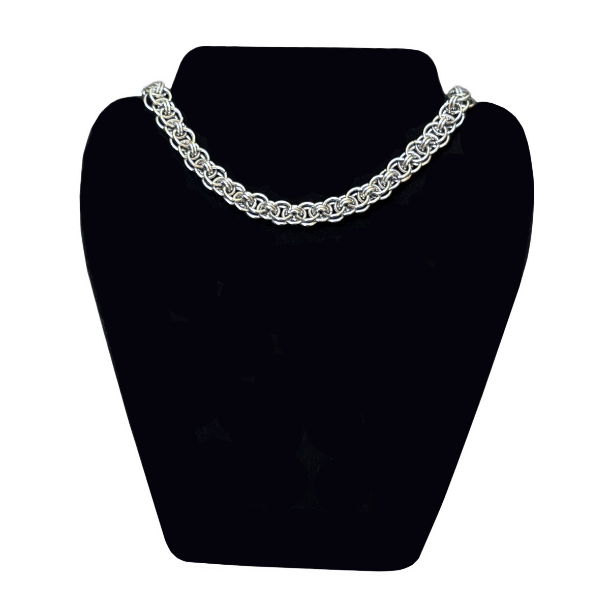 Gizeh chainmaille necklace image 1