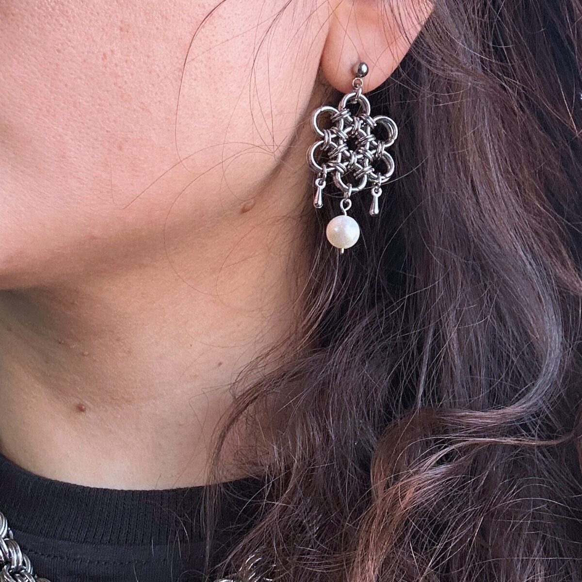 Flake chainmaille earrings image 0