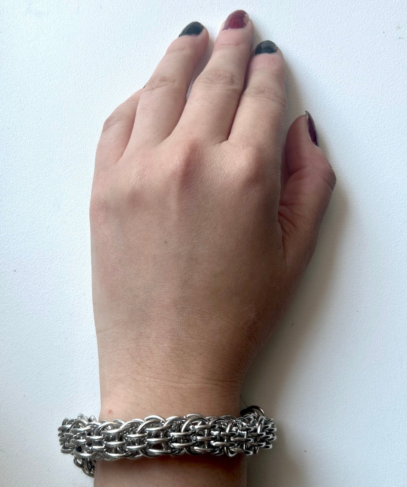 Valor chainmaille bracelet image 3