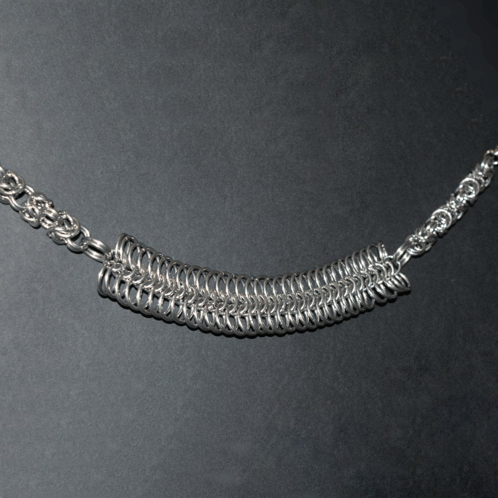 Tension chainmaille necklace image 3