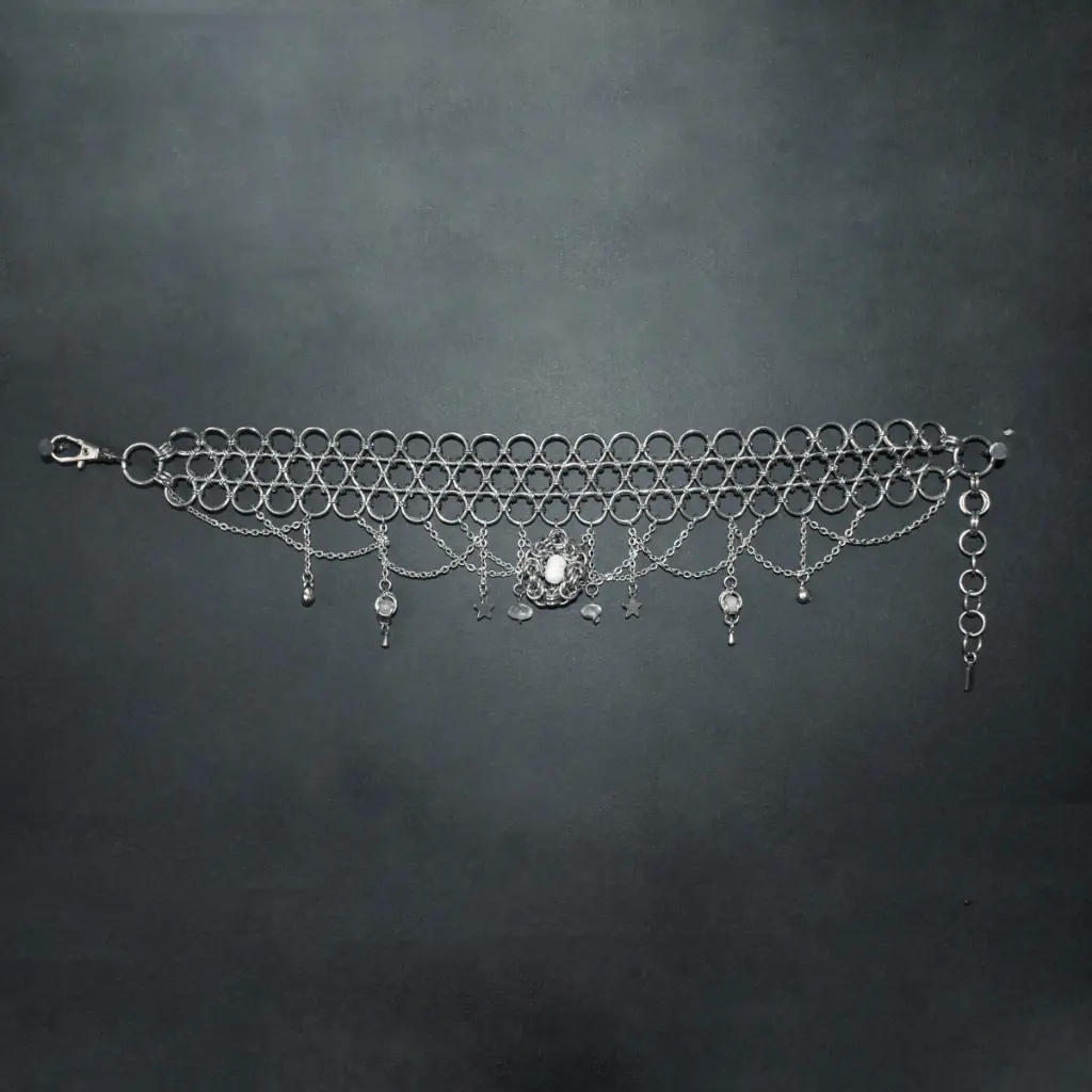 valentina chainmaille necklace